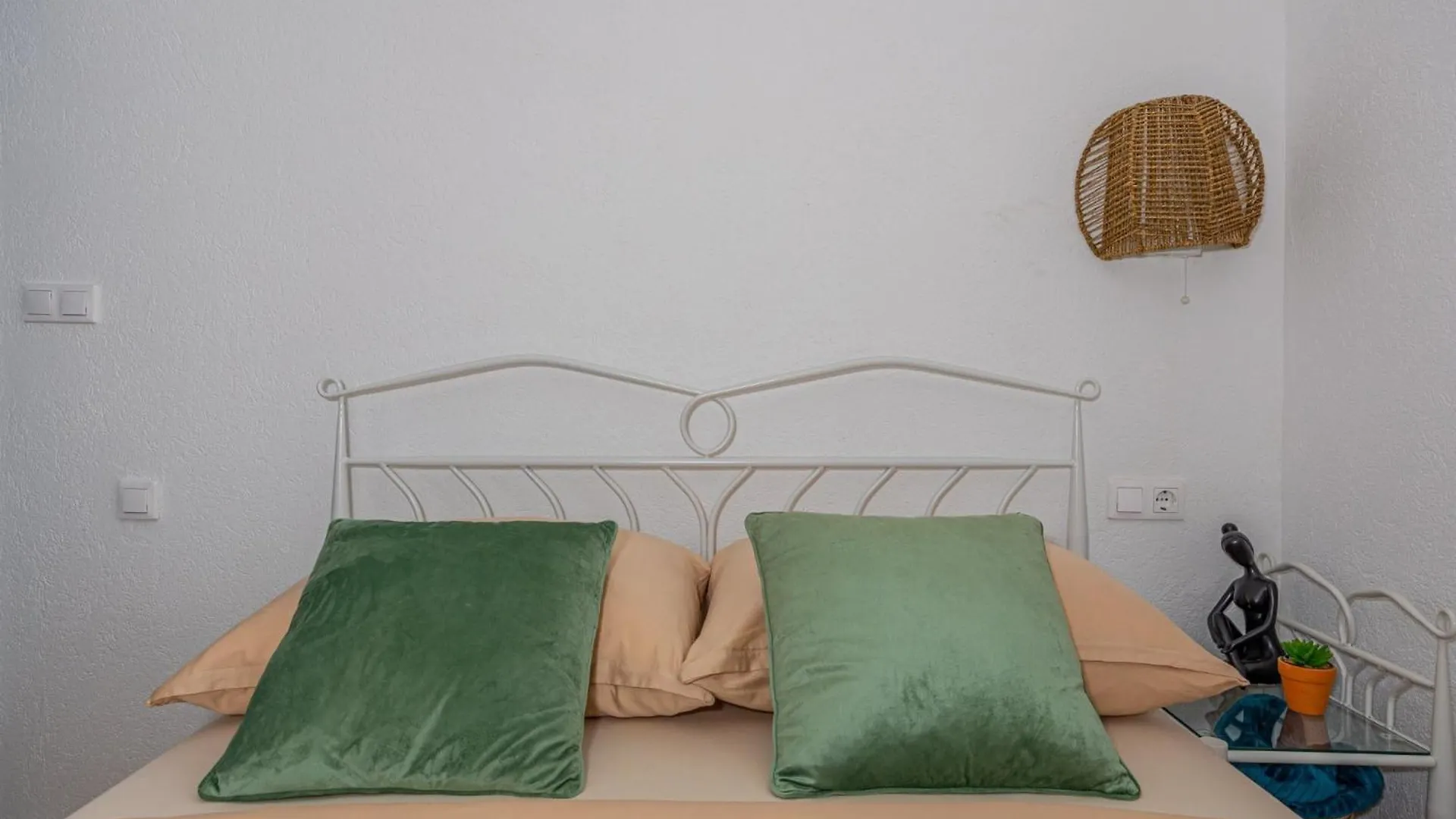 Palmhouse In Jadranovo - Haus Fuer 6 Personen Villa 0*,  Croatia